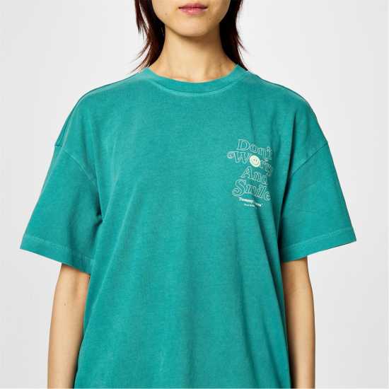 Tommy Jeans Oversized Graphic T-Shirt  Дамски тениски с яка