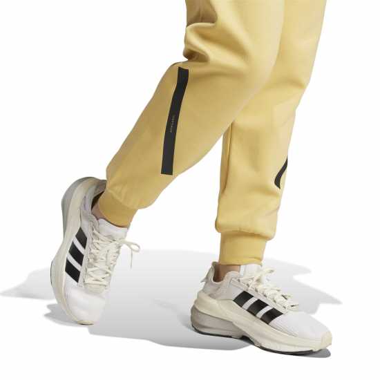 Adidas Z.n.e. Joggers Womens Овес Дамски долнища на анцуг
