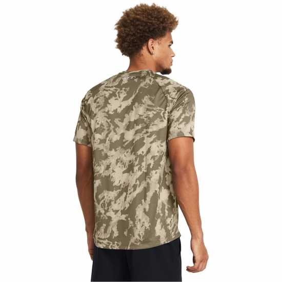 Under Armour Men's Tech Camo Short-Sleeve Performance Gym Top Under Armour Men's Tech Camo Short-Sleeve Performance Gym Top