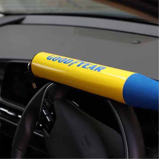Goodyear Baseball Bat Style Steering Wheel Lock Goodyear Baseball Bat Style Steering Wheel Lock