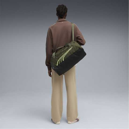 Дамски чанти Puma Fund S Sprt Bag 00 Dark Olive Puma Fund S Sprt Bag 00 Dark Olive Дамски чанти