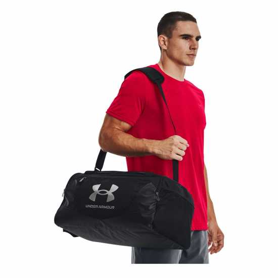 Under Armour Сак Undeniable 5.0 Small Duffle Bag Черно/сребро Дамски чанти