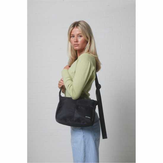 Spiral Spiral Cali Satchel Ld99 Black 