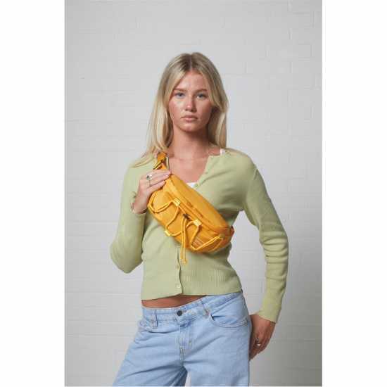 Spiral Spiral Arlo Xbody Ld99 Mustard Spiral Spiral Arlo Xbody Ld99 Mustard