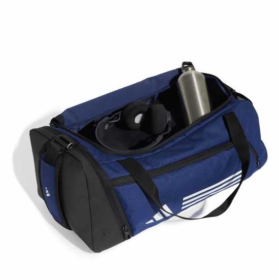 Дамски чанти Adidas Essentials 3-Stripes Duffel Bag Small Морско синьо/Бяло Adidas Essentials 3-Stripes Duffel Bag Small Морско синьо/Бяло Дамски чанти