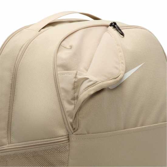 Ученически раници Nike Brasilia Backpack Dsrt Khaki/Blk Nike Brasilia Backpack Dsrt Khaki/Blk Ученически раници