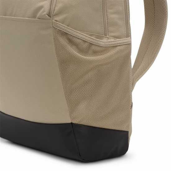 Ученически раници Nike Brasilia Backpack Dsrt Khaki/Blk Nike Brasilia Backpack Dsrt Khaki/Blk Ученически раници