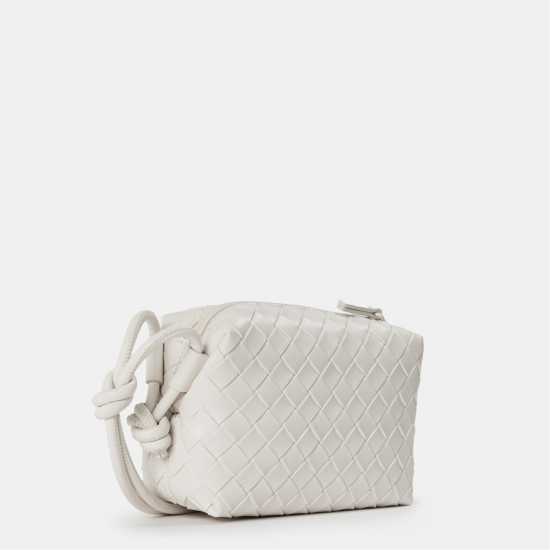 Дамски чанти Jack Wills Woven Crossbody Bag Cream Jack Wills Woven Crossbody Bag Cream Дамски чанти