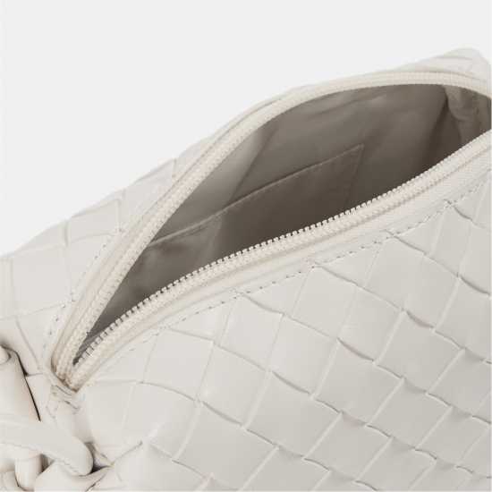 Дамски чанти Jack Wills Woven Crossbody Bag Cream Jack Wills Woven Crossbody Bag Cream Дамски чанти