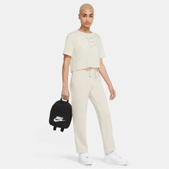 Ученически раници Nike Sportswear Futura 365 Women's Mini Backpack (6L) Nike Sportswear Futura 365 Women's Mini Backpack (6L) Ученически раници