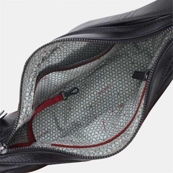 Aunts And Uncles A Halfmoon  Ld99  Дамски чанти