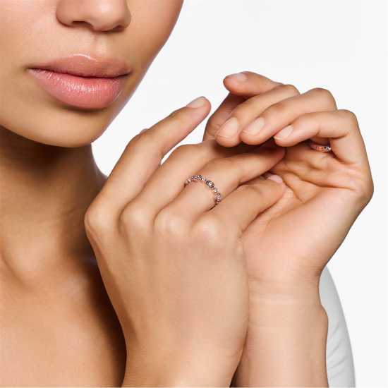 Women's Sparkling Circle Band Ring  