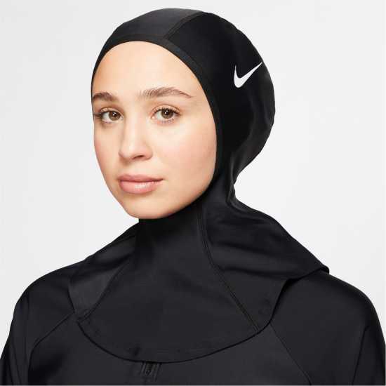 Nike Victory Essential Swim Hijab Черно Помощни средства за плуване