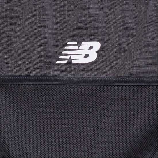 Дамски чанти New Balance Drwstrng Bag 54 New Balance Drwstrng Bag 54 Дамски чанти