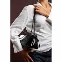 Чанта За Рамо Wheres That From Glossy Black Patent Handheld Shoulder Bag Черно Чанта За Рамо Wheres That From Glossy Black Patent Handheld Shoulder Bag Черно