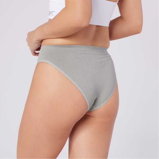 Reebok Womens 3 Pack Seamless Briefs Reebok Reebok Womens 3 pack Seamless Briefs