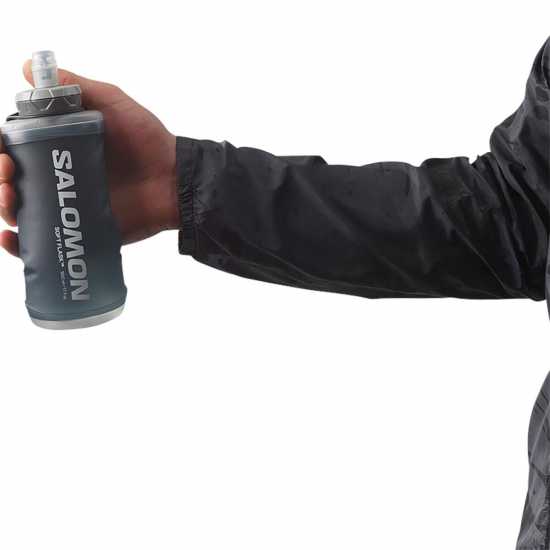 Бутилки за вода Salomon Active Handheld Bottle Salomon Active Handheld Bottle Бутилки за вода