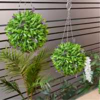 Pair Of Lavender Topiary Hanging Balls  Градина