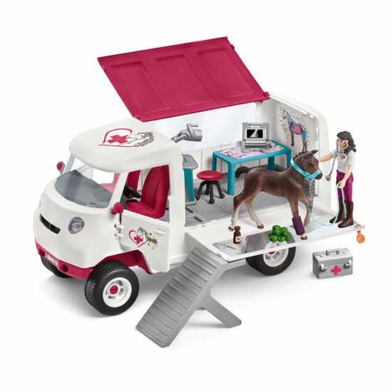 Horse Club Mobile Vet With Hanoverian Foal Toy  Подаръци и играчки