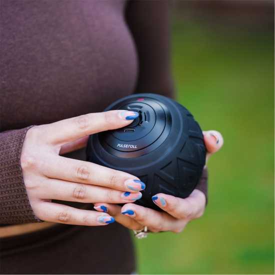 Vyb Solo Vibrating Massage Ball Vyb Solo Vibrating Massage Ball