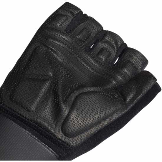 Adidas Tr Wrist Glve 99  Фитнес ръкавици и колани