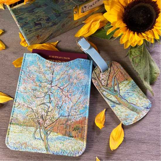 Калъф За Паспорт Van Gogh Gogh Passport Case And Tag  - Подаръци и играчки