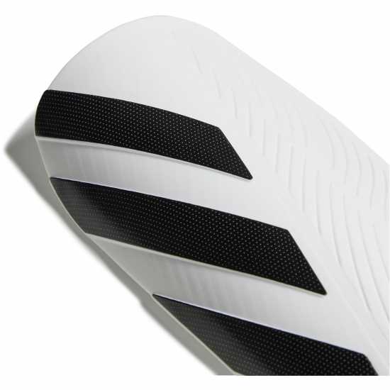 Футболни аксесоари Adidas Протектори За Пищял Club Shin Guards Adults Бяло/Черно Adidas Протектори За Пищял Club Shin Guards Adults Бяло/Черно Футболни аксесоари