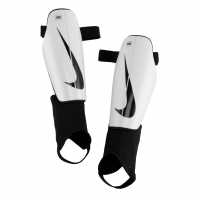 Nike Протектори За Пищял Charge Shin Guards Бяло/Черно Футболни аксесоари