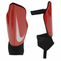 Nike Протектори За Пищял Charge Shin Guards Черно/Бяло Футболни аксесоари