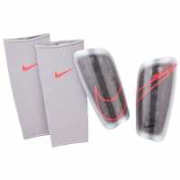 Футболни аксесоари Nike Протектори За Пищял Mercurial Lite Shin Guards Slvr/Blk/Red Nike Протектори За Пищял Mercurial Lite Shin Guards Slvr/Blk/Red Футболни аксесоари