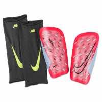 Nike Протектори За Пищял Mercurial Lite Superlock Shin Guards Red/Black Футболни аксесоари