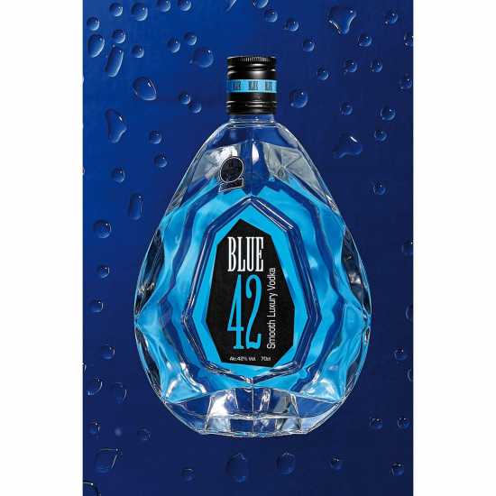 Blue 42 Vodka  - Подаръци и играчки