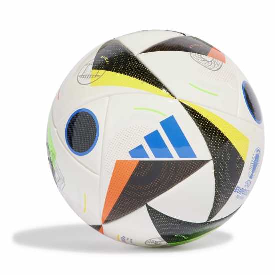 Футболни топки Adidas Euro 2024™ Mini Football Евро 2024 Бяло/Черно Adidas Euro 2024™ Mini Football Евро 2024 Бяло/Черно Футболни топки