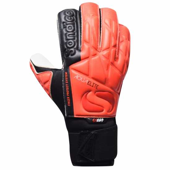 Sondico Вратарски Ръкавици Aerolite Goalkeeper Gloves Red/Black Вратарски ръкавици и облекло