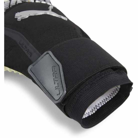 Вратарски ръкавици и облекло Puma Вратарски Ръкавици Ultra Ultimate Hybrid Adults Goalkeeper Gloves Черно/сребро Puma Вратарски Ръкавици Ultra Ultimate Hybrid Adults Goalkeeper Gloves Черно/сребро Вратарски ръкавици и облекло