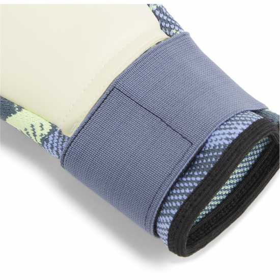Puma Future Pro Hybrid Goalkeeper Glove Mens Puma Future Pro Hybrid Goalkeeper Glove Mens