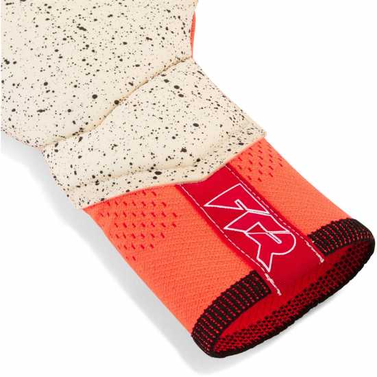 Puma Вратарски Ръкавици Future Ultimate Goalkeeper Gloves Adults Red/Black 