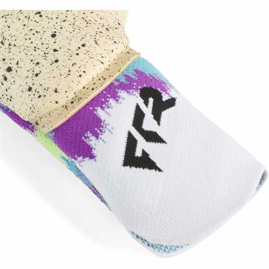 Вратарски ръкавици и облекло Puma Вратарски Ръкавици Future Ultimate Goalkeeper Gloves Adults Бяло/Лилаво Puma Вратарски Ръкавици Future Ultimate Goalkeeper Gloves Adults Бяло/Лилаво Вратарски ръкавици и облекло