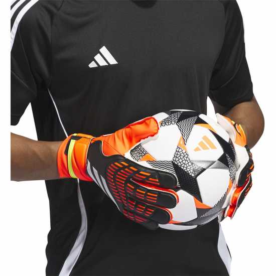 Adidas Вратарски Ръкавици Predator Training Goalkeeper Gloves Adults Черно/Червено Вратарски ръкавици и облекло