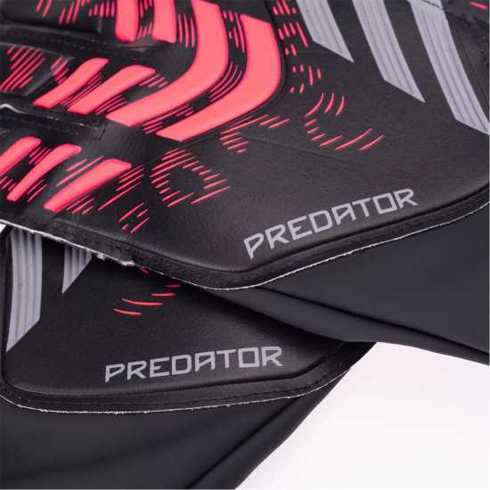 Вратарски ръкавици и облекло Adidas Вратарски Ръкавици Predator Training Goalkeeper Gloves Adults Черно/Червено Adidas Вратарски Ръкавици Predator Training Goalkeeper Gloves Adults Черно/Червено Вратарски ръкавици и облекло