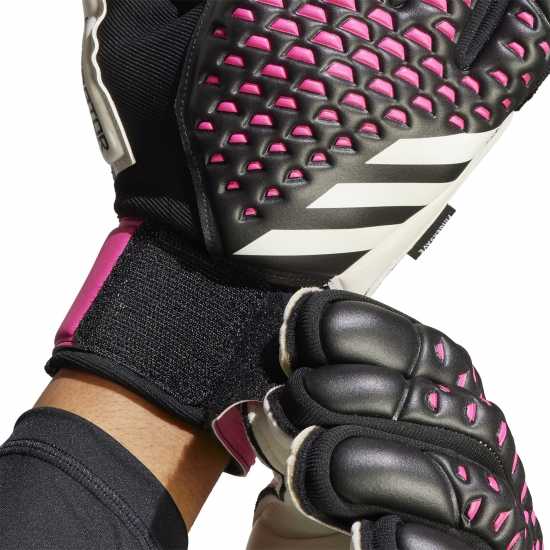 Вратарски ръкавици и облекло Adidas Мъжки Ръкавици Predator Match Fingersave Gloves Mens Black/Pink Adidas Мъжки Ръкавици Predator Match Fingersave Gloves Mens Black/Pink Вратарски ръкавици и облекло