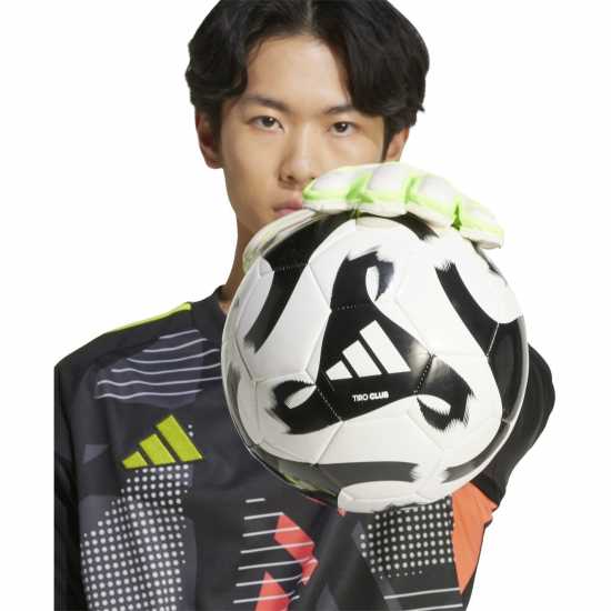 Вратарски ръкавици и облекло Adidas Вратарски Ръкавици Predator Match Fingersave Goalkeeper Gloves Adults Бяло/Жълто Adidas Вратарски Ръкавици Predator Match Fingersave Goalkeeper Gloves Adults Бяло/Жълто Вратарски ръкавици и облекло