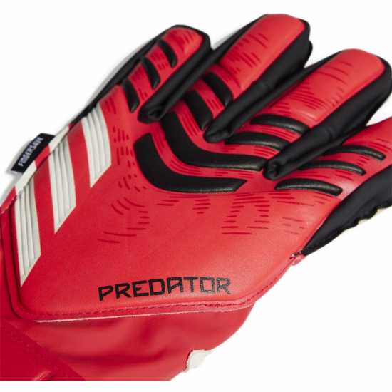 Adidas Детски Вратарски Ръкавици Predator Match Fingersave Goalkeeper Gloves Juniors Червен/Черен Вратарски ръкавици и облекло