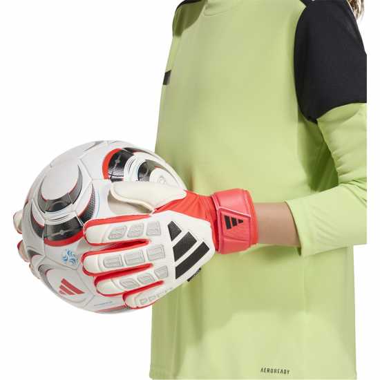Adidas Детски Вратарски Ръкавици Predator Match Fingersave Goalkeeper Gloves Juniors White/Red Adidas Детски Вратарски Ръкавици Predator Match Fingersave Goalkeeper Gloves Juniors White/Red