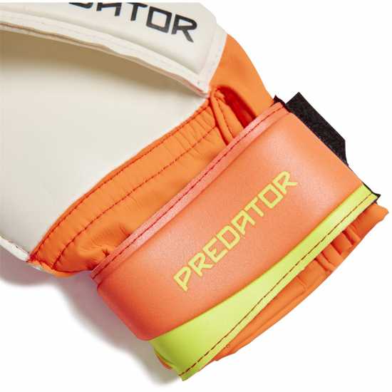 Вратарски ръкавици и облекло Adidas Детски Вратарски Ръкавици Predator Match Fingersave Goalkeeper Gloves Junior Черно/Червено Adidas Детски Вратарски Ръкавици Predator Match Fingersave Goalkeeper Gloves Junior Черно/Червено Вратарски ръкавици и облекло