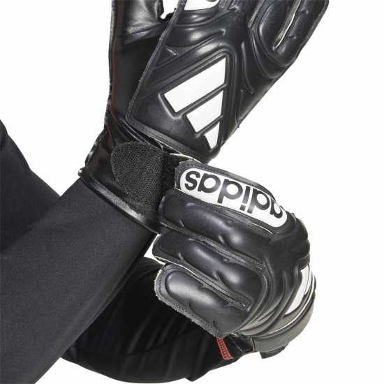 Adidas Детски Вратарски Ръкавици Copa Club Goalkeeper Gloves Juniors Черно/Бяло Вратарски ръкавици и облекло