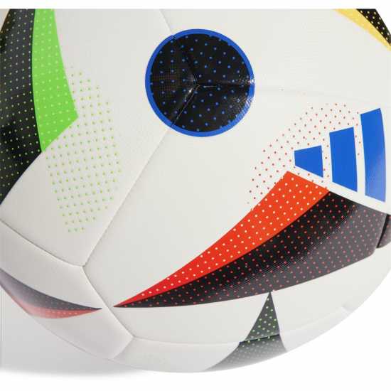 Adidas Trn  Футболни топки