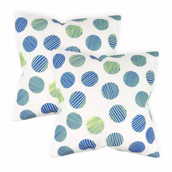 Pair Of Polka Dot Scatter Cushions  Градина