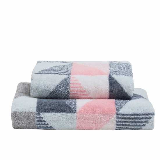 Fusion Hendra Jacquard Hand And Bath Towels Pink Хавлиени кърпи