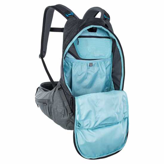 Trail Pro Protector Backpack 16L